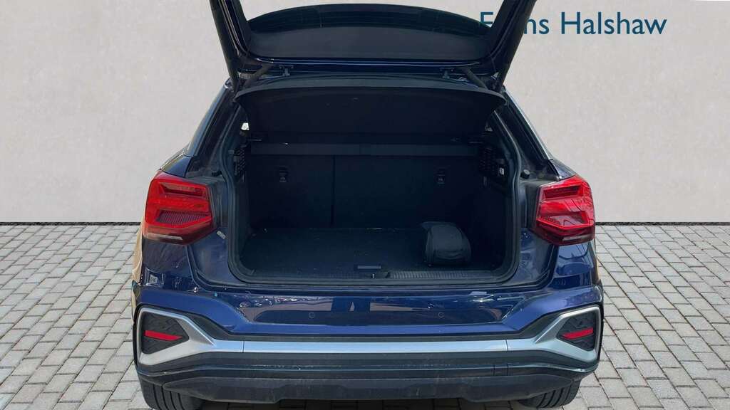 Audi Q2 35 Tfsi S Line S Tronic 2021 DE71EYZ Blue #5