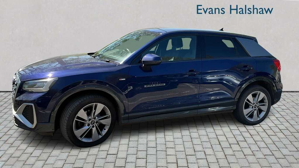 Audi Q2 35 Tfsi S Line S Tronic 2021 DE71EYZ Blue #3