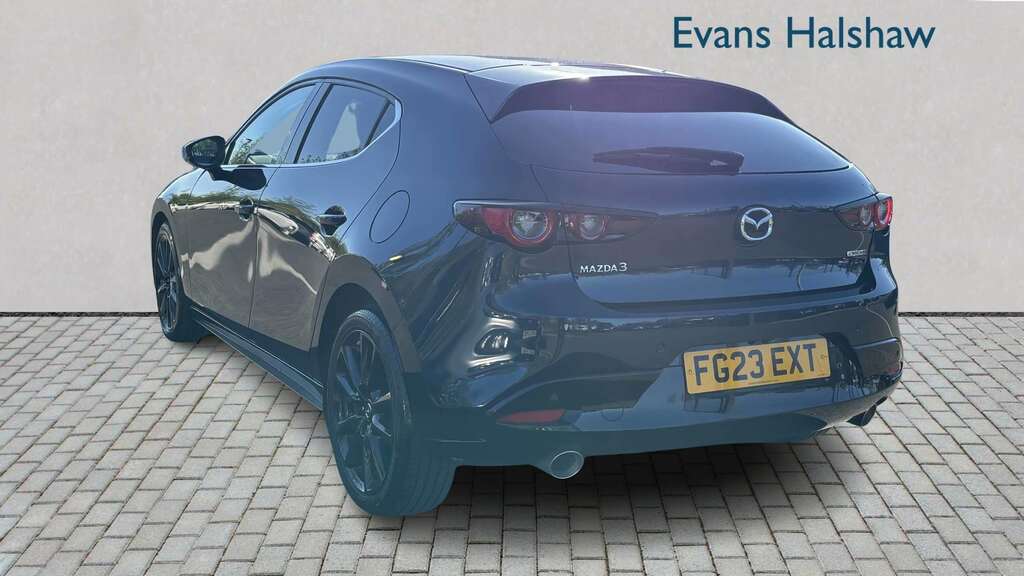 Mazda 3 2.0 E-skyactiv X Mhev 186 Gt Sport 2023 FG23EXT White #2