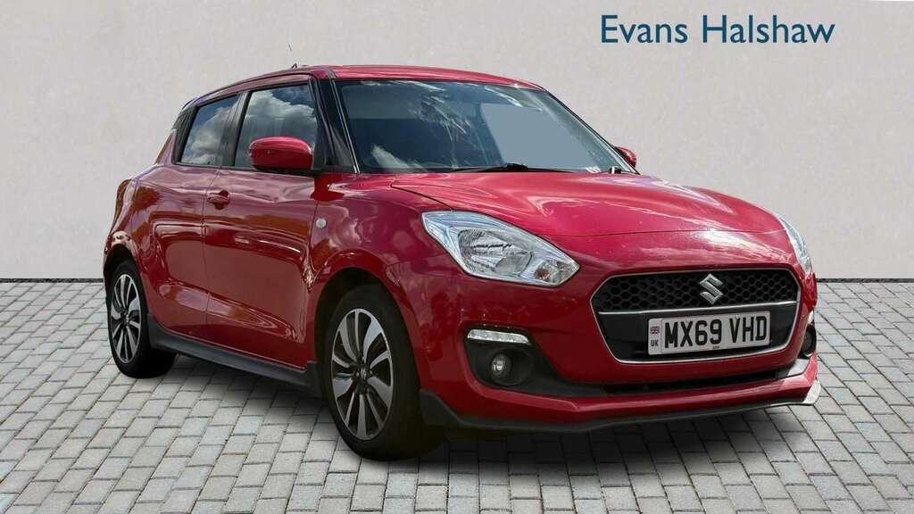 Suzuki Swift 1.2 Dualjet Attitude 2020 Red