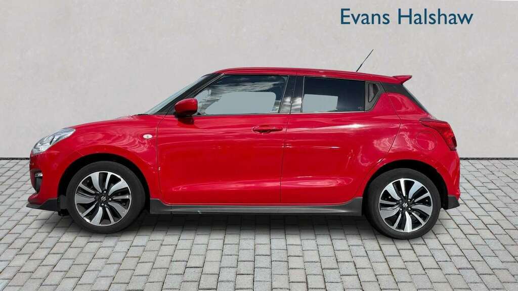 Suzuki Swift 1.2 Dualjet Attitude 2020 MX69VHD Red #4