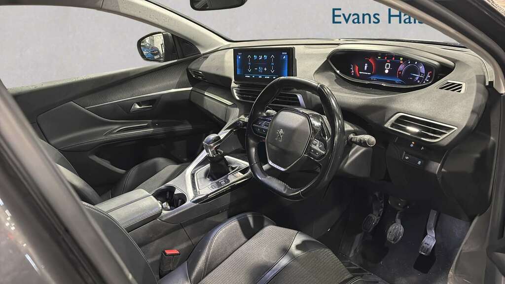 Peugeot 5008 1.5 Bluehdi Allure 2021 KT70LJZ Grey #5