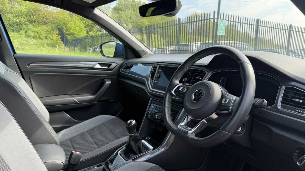 Volkswagen T-Roc 2.0 Tdi R-line 2021 KP21AYG Blue #3