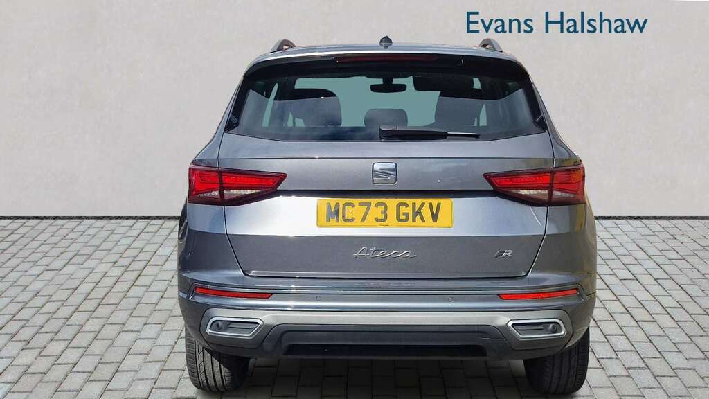 Seat Ateca 1.5 Tsi Evo Fr 2023 MC73GKV Grey #5