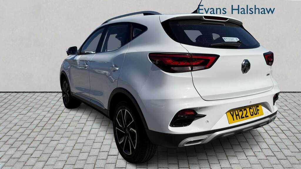 MG ZS 1.5 Vti-tech Exclusive 2022 YH22GUF White #4