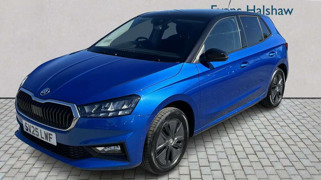Skoda Fabia 1.0 Tsi 116 Design Edition 2025 SV25LWF Blue #2