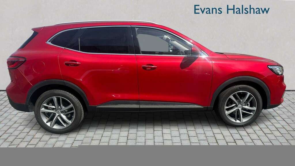 MG HS 1.5 T-gdi Phev Exclusive 2023 LA23PZE Red #4