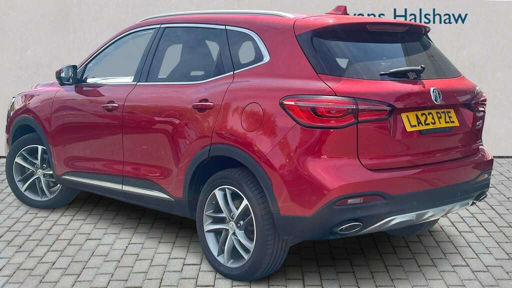 MG HS 1.5 T-gdi Phev Exclusive 2023 LA23PZE Red #2