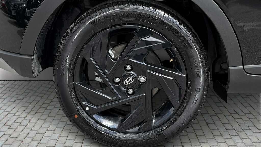 Hyundai Bayon 1.0 Tgdi 90 Black Line Dct 2025 YB75DWN Black #6
