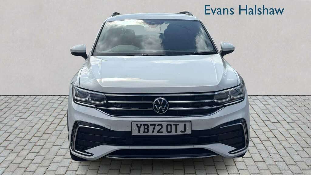Volkswagen Tiguan 2.0 Tsi 4Motion R-line Dsg 2023 YB72OTJ White #4