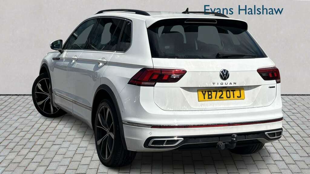 Volkswagen Tiguan 2.0 Tsi 4Motion R-line Dsg 2023 YB72OTJ White #2