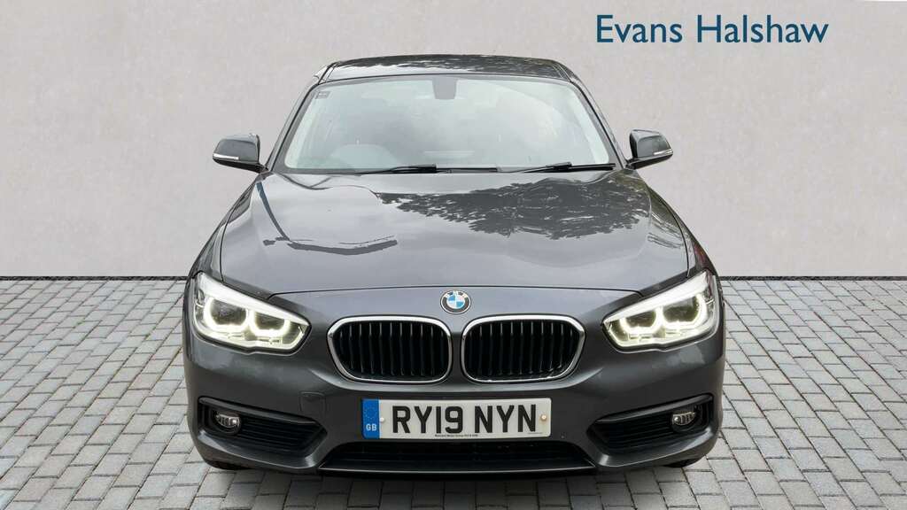 BMW 1 Series 116D Se Business Navservotronic 2019 RY19NYN Grey #4
