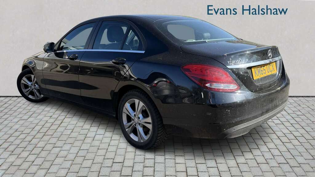 Mercedes-Benz C Class C200 Se Executive 2016 KM65UCX Black #2