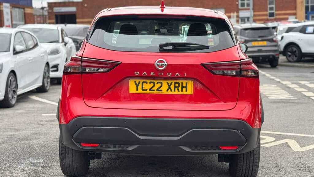 Nissan Qashqai 1.3 Dig-t Mh Acenta Premium 2022 YC22XRH Red #5