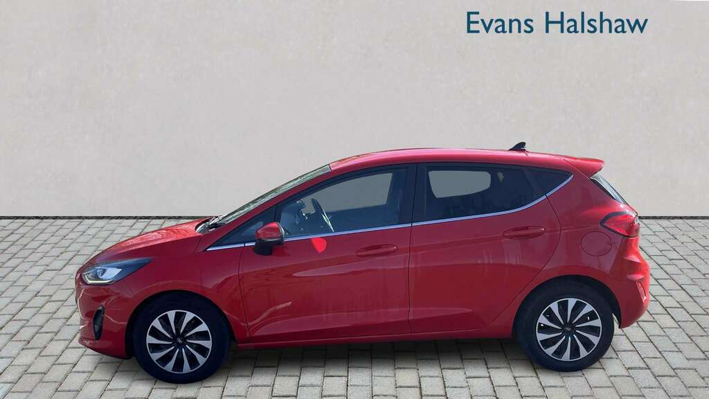 Ford Fiesta 1.0 Ecoboost Hybrid Mhev 125 Titanium 202 NL72YTK Red #5
