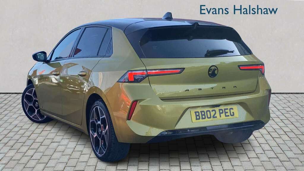 Vauxhall Astra 1.2 Turbo 130 Ultimate 2022 NA72ODH Yellow #2