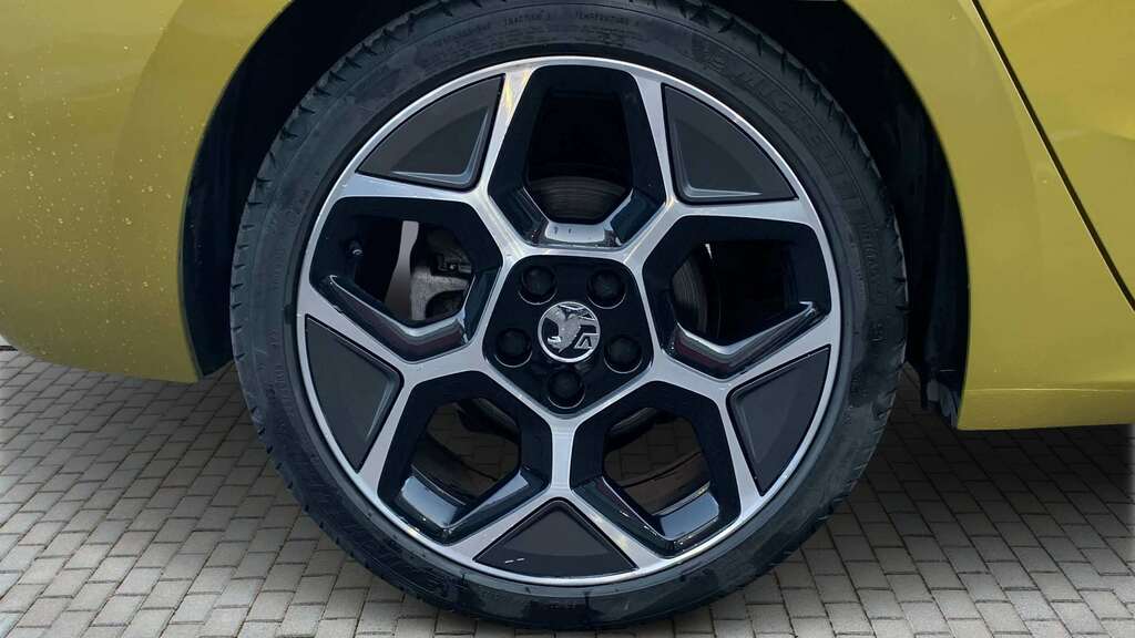 Vauxhall Astra 1.2 Turbo 130 Ultimate 2022 NA72ODH Yellow #6