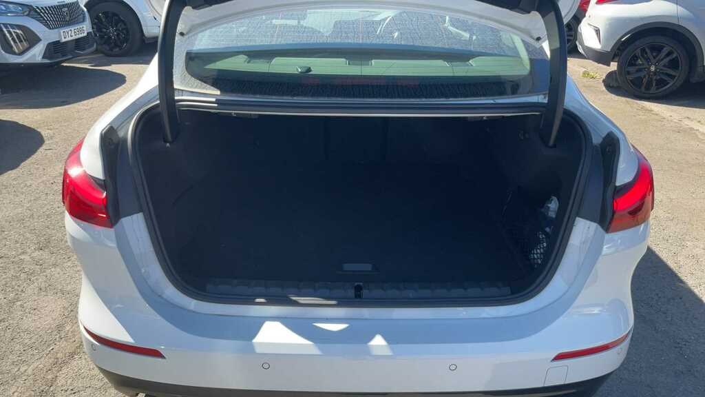 BMW 2 Series 218I 136 Sport Live Cockpit Professional 2 HL21USM White #6