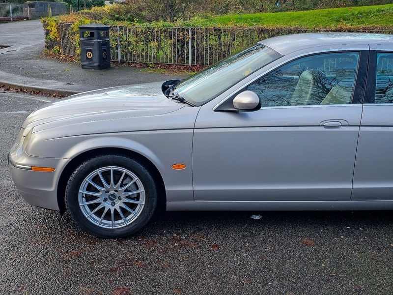 Jaguar S-Type 3.0 V6 Se Plus Silver #4