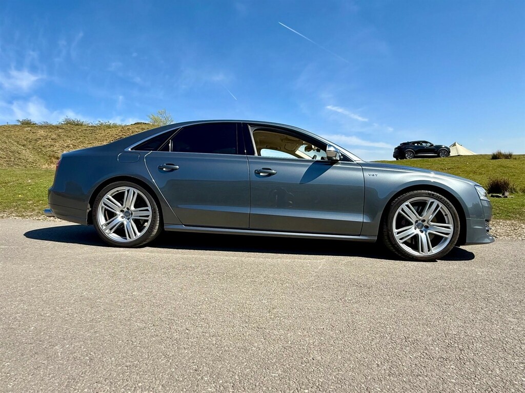Audi S8 S8 V8 Tfsi Quattro Black #25