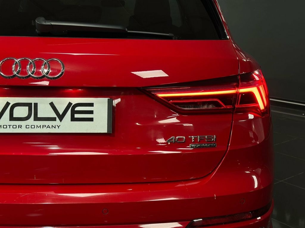 Audi Q3 2L S Line LR19MXX Red #6