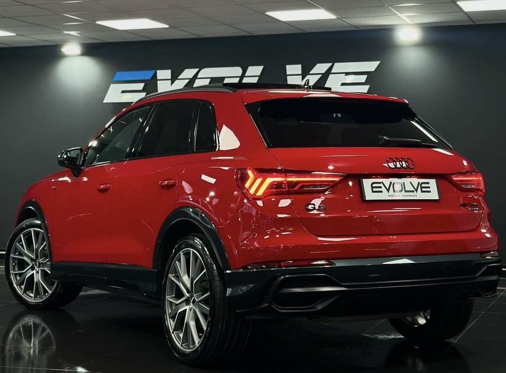 Audi Q3 2L Vorsprung YX19ZZY Red #2