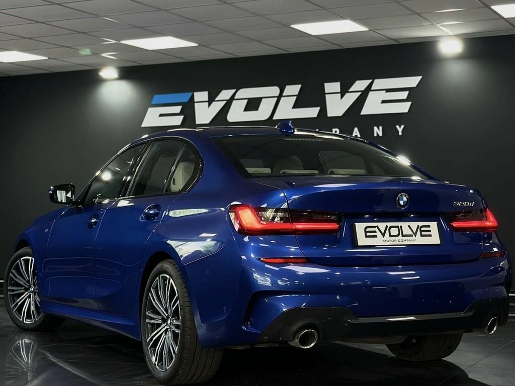BMW 3 Series 2L M Sport AK69RXZ Blue #2