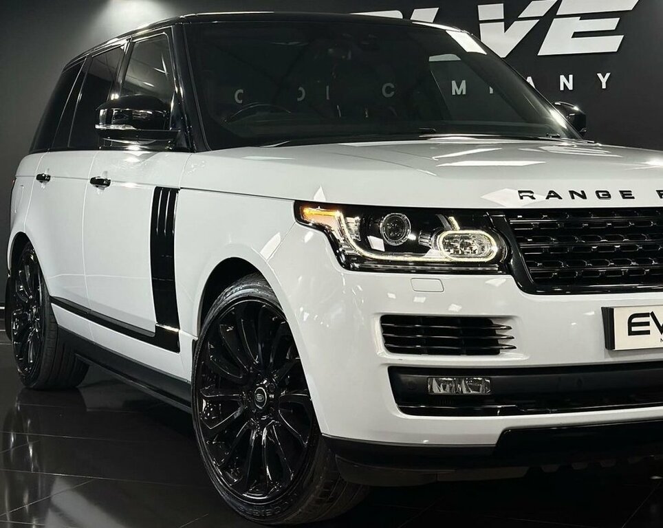 Land Rover Range Rover 3L Vogue SW67JFA White #6
