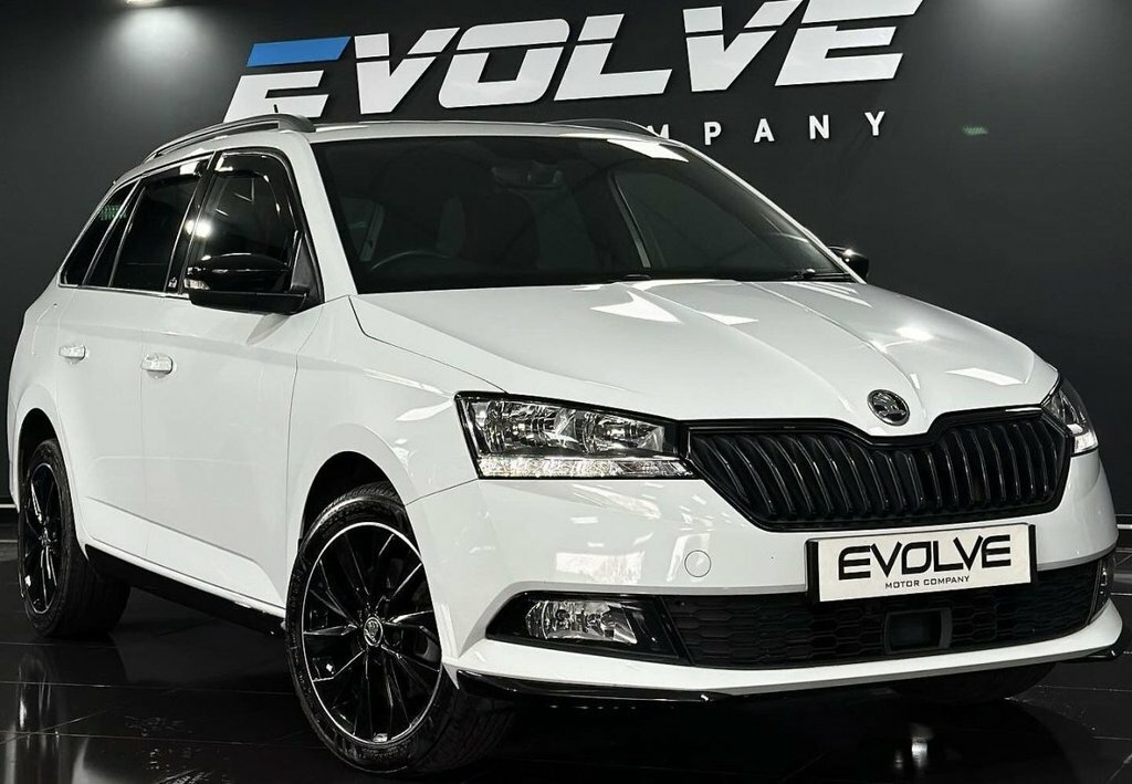 Skoda Fabia 1L Monte Carlo White