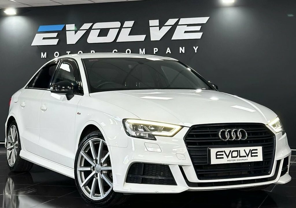 Audi A3 2L Black Edition White