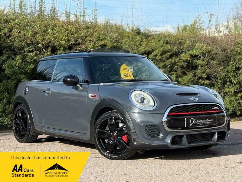 Mini Hatch 2.0 John Cooper Works LB67LVA Grey