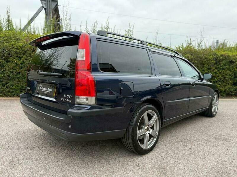 Volvo V70 V70 Black #16