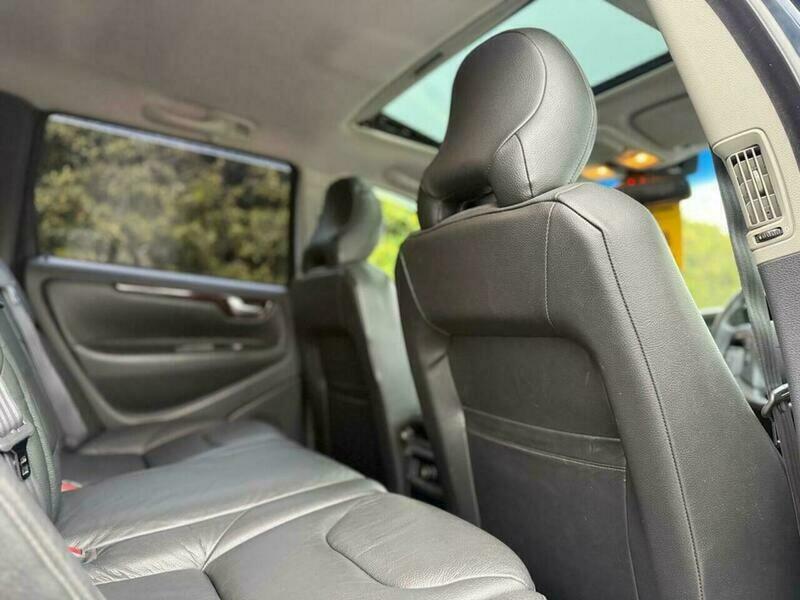 Volvo V70 V70 Black #26