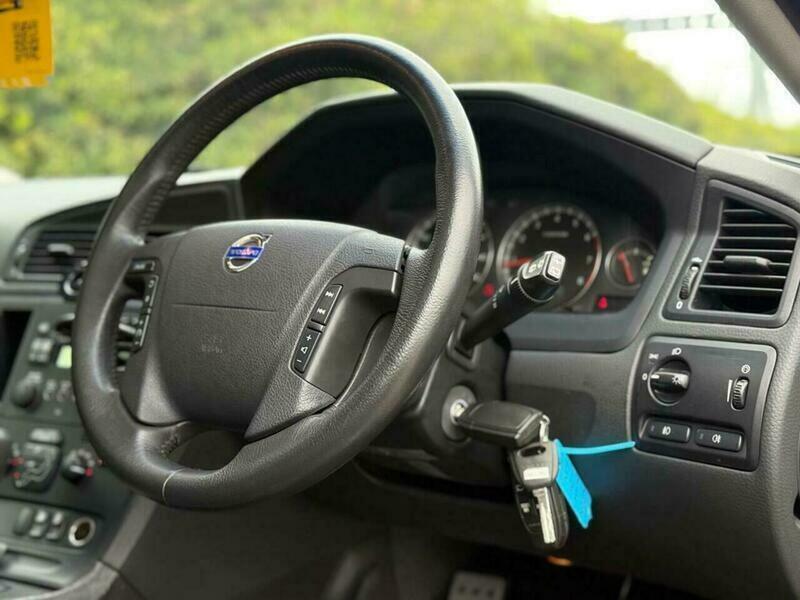 Volvo V70 V70 Black #34