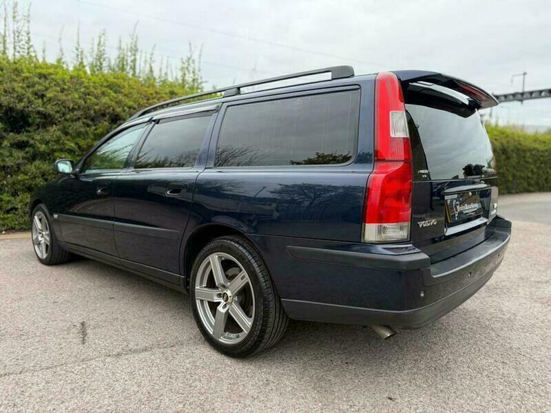 Volvo V70 V70 Black #4