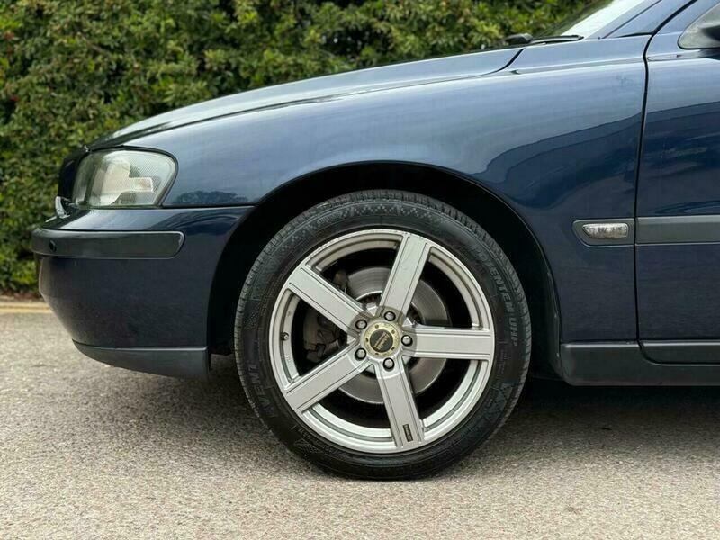 Volvo V70 V70 Black #30