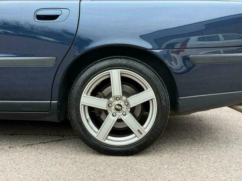 Volvo V70 V70 Black #31