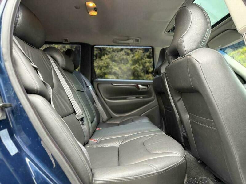 Volvo V70 V70 Black #25