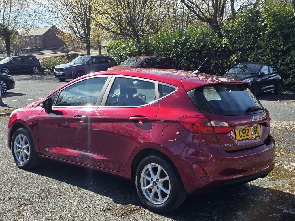 Ford Fiesta 1.0 Zetec CE18URD Red #6