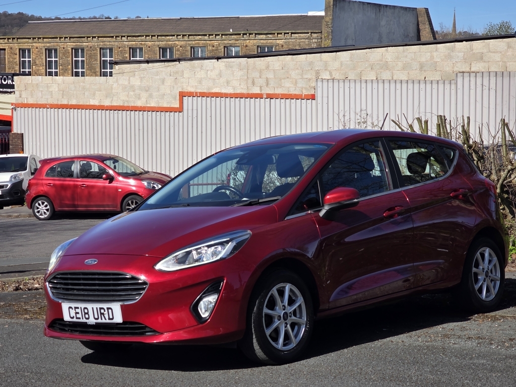 Ford Fiesta 1.0 Zetec CE18URD Red #2