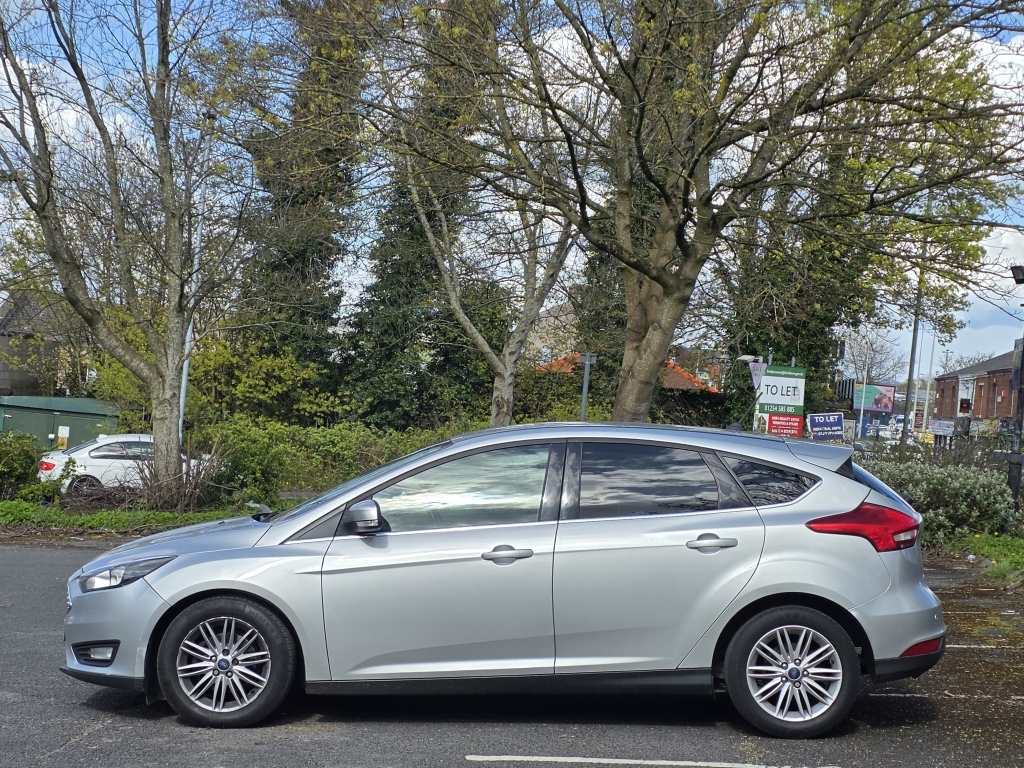 Ford Focus 1.5 Zetec Edition SA67HFV Silver #4