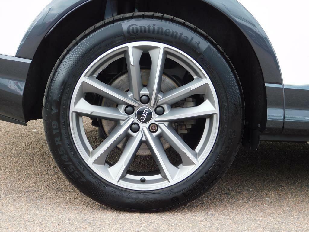 Audi Q3 2.0 Tfsi 40 Black Edition Sportback S Tronic Quatt SV23ZPG White #6