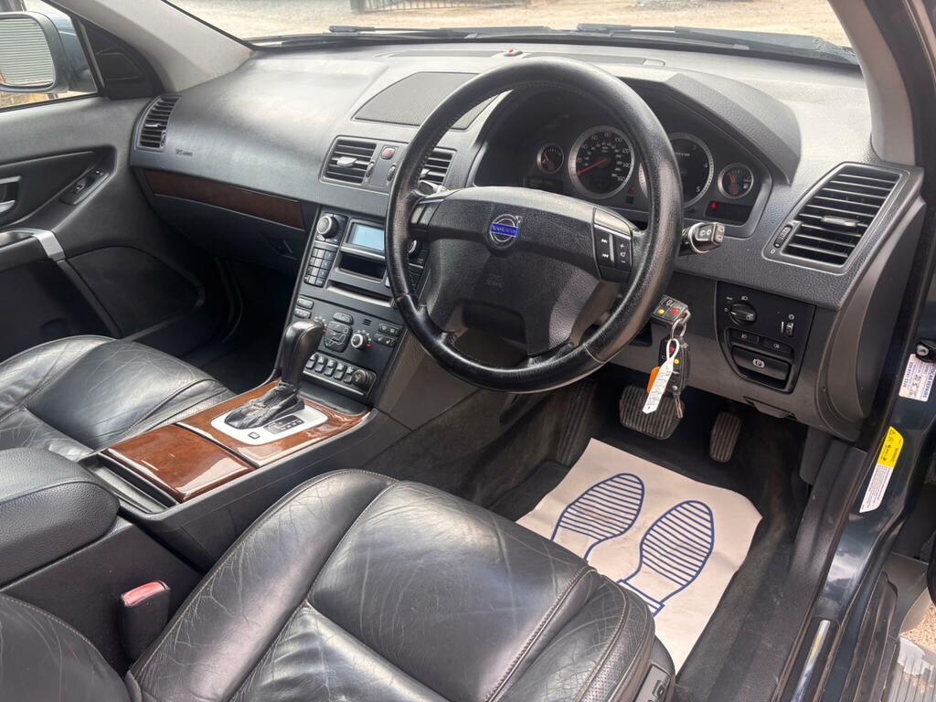 Volvo XC90 4.4L Executive Blue #9