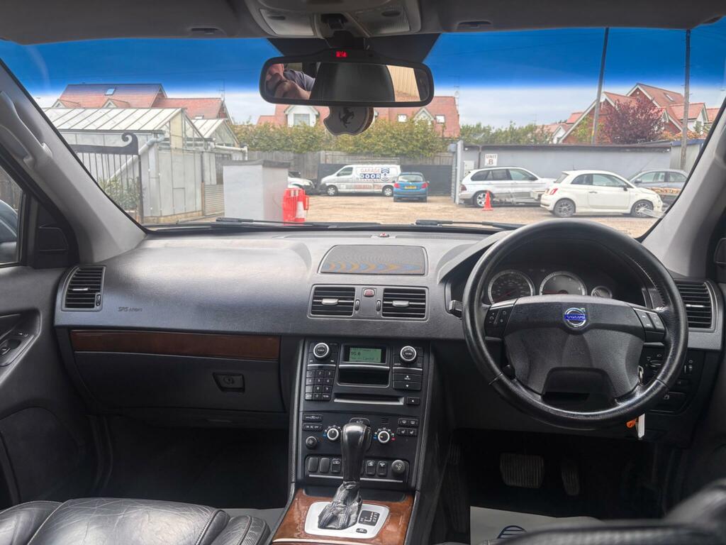 Volvo XC90 4.4L Executive Blue #17