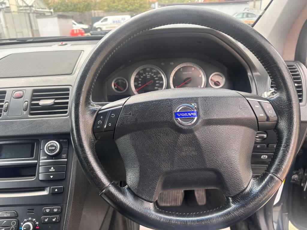 Volvo XC90 4.4L Executive Blue #28
