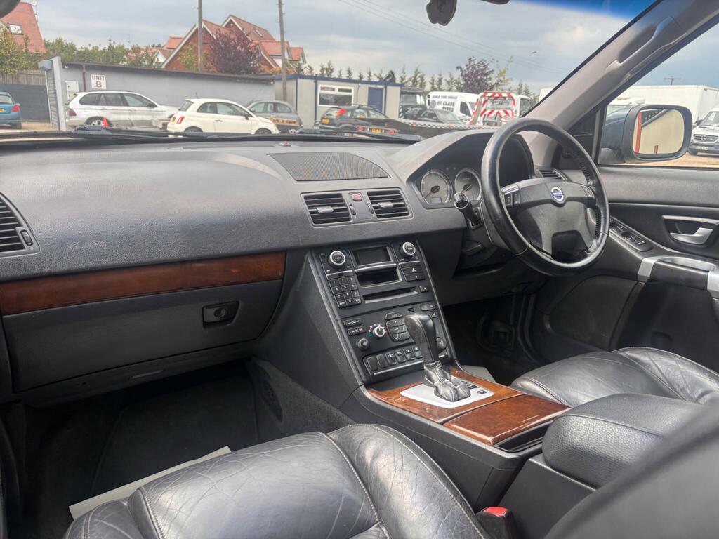 Volvo XC90 4.4L Executive Blue #24