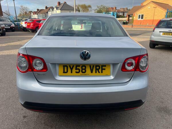Volkswagen Jetta Se Blue #8