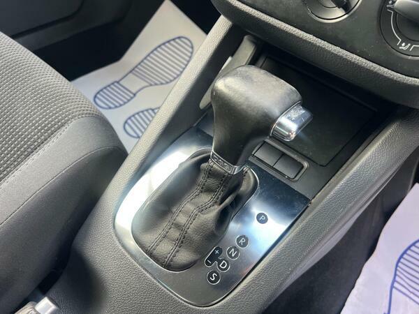 Volkswagen Jetta Se Blue #15