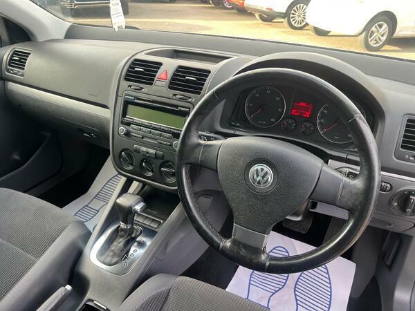 Volkswagen Jetta Se Blue #12
