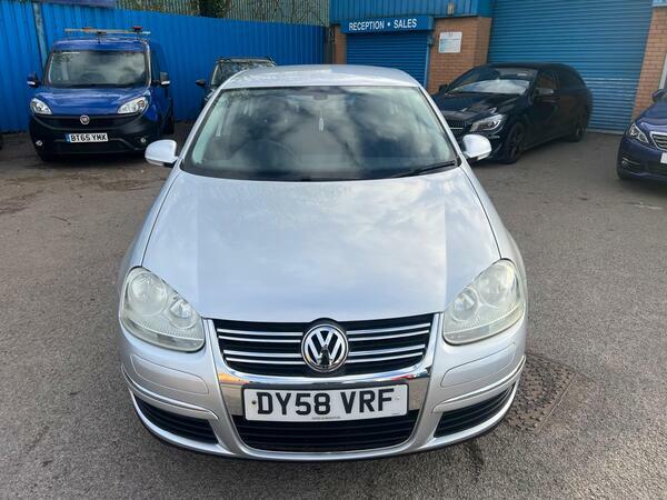 Volkswagen Jetta Se Blue #7